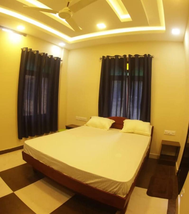Meghdoot River Resort Kochi Екстериор снимка